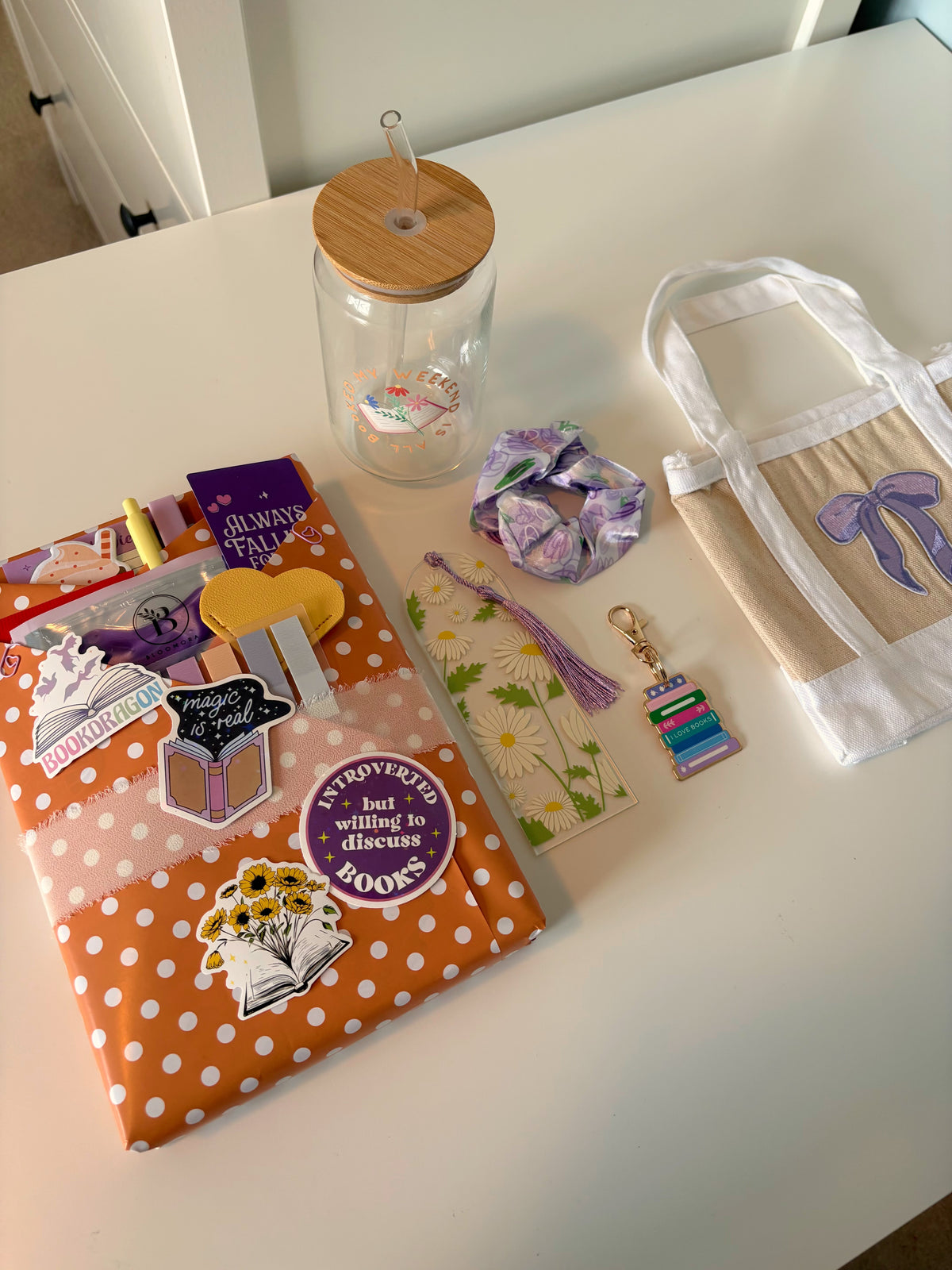 Build Your Own Bookish Box - ROMANCE