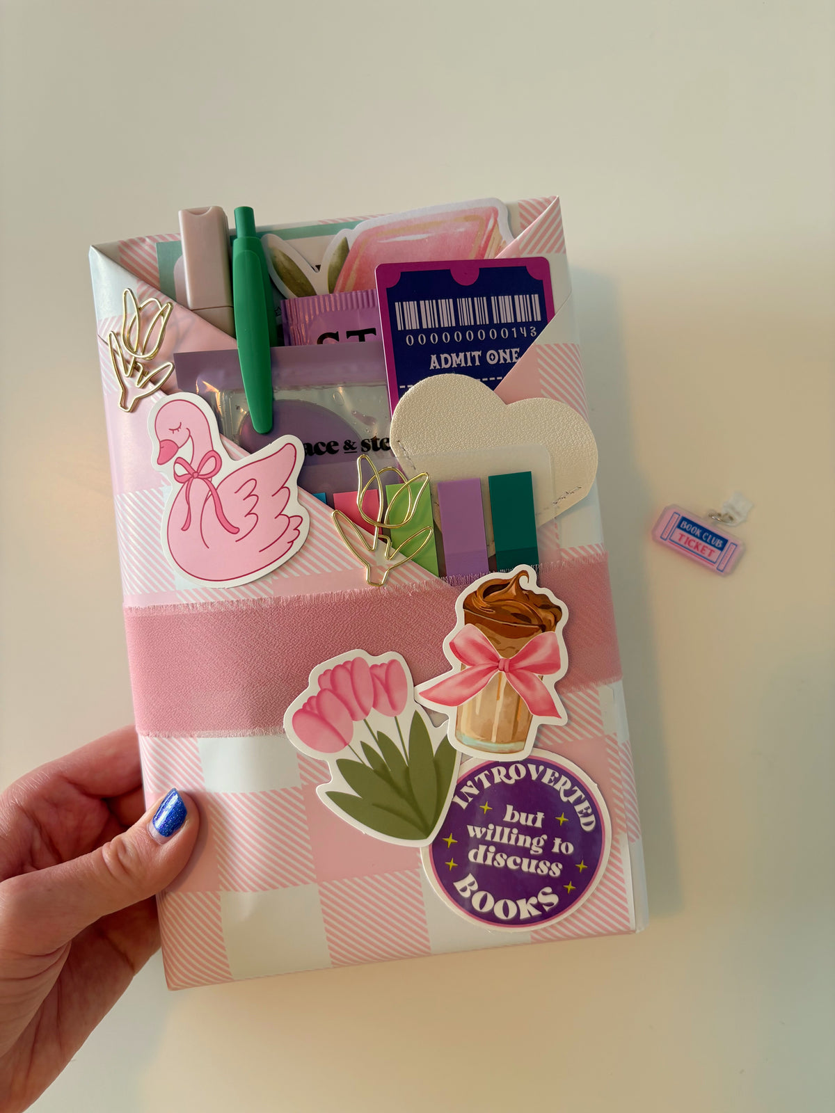 Blind Date With A Book (paired with Kindle Dust Plug Charm)