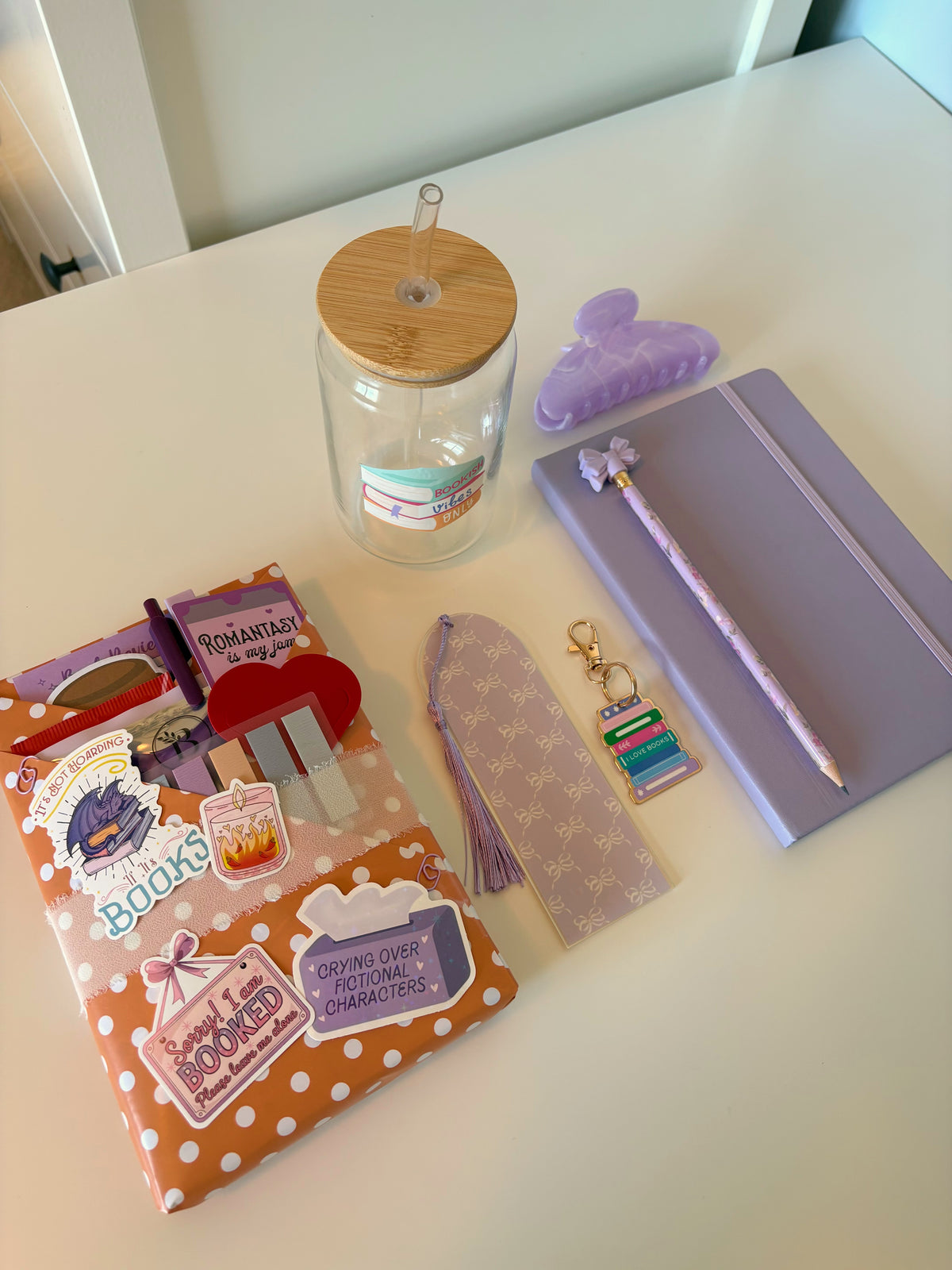Build Your Own Bookish Box - ROMANCE